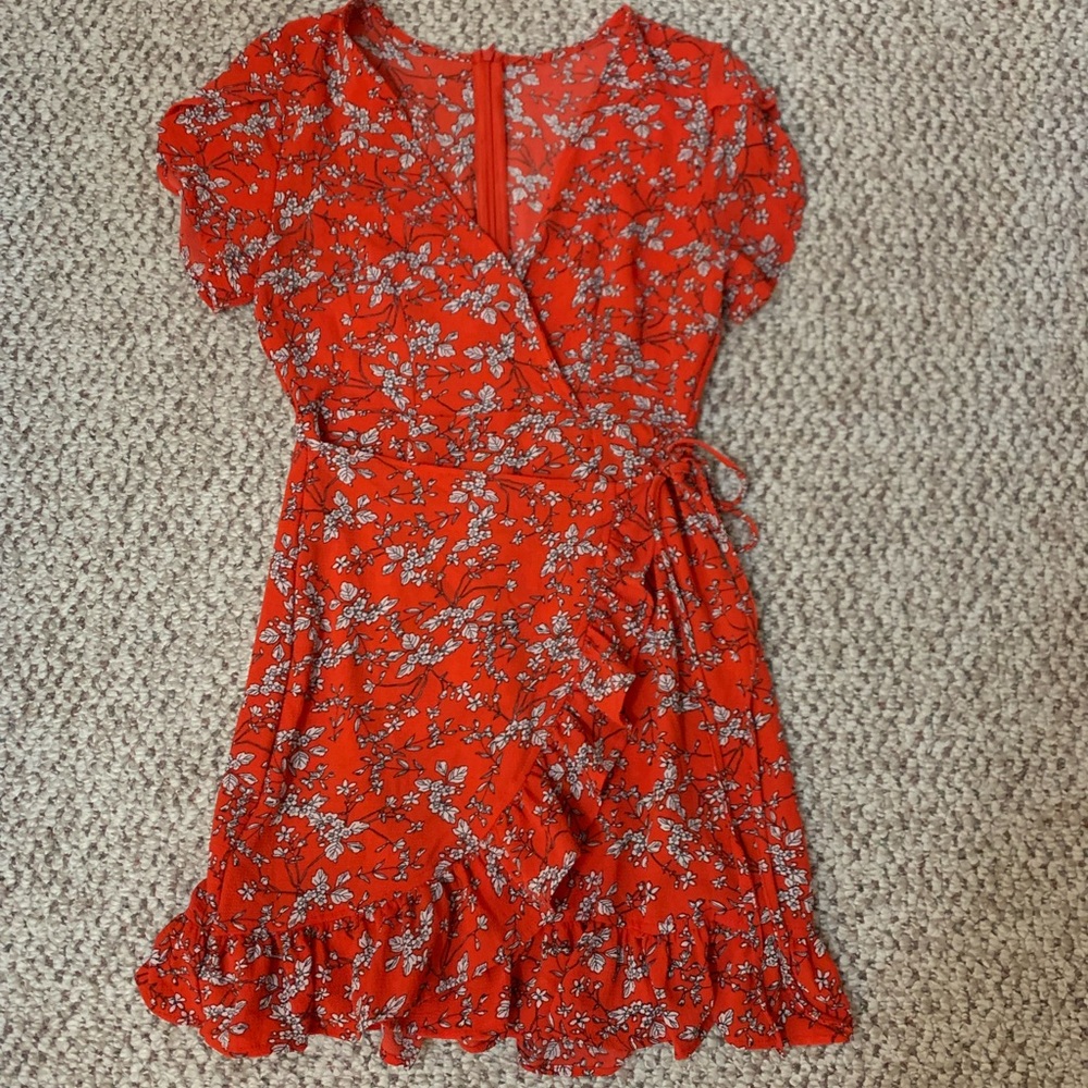 Red Floral Side Tie Wrap Dress Size Small